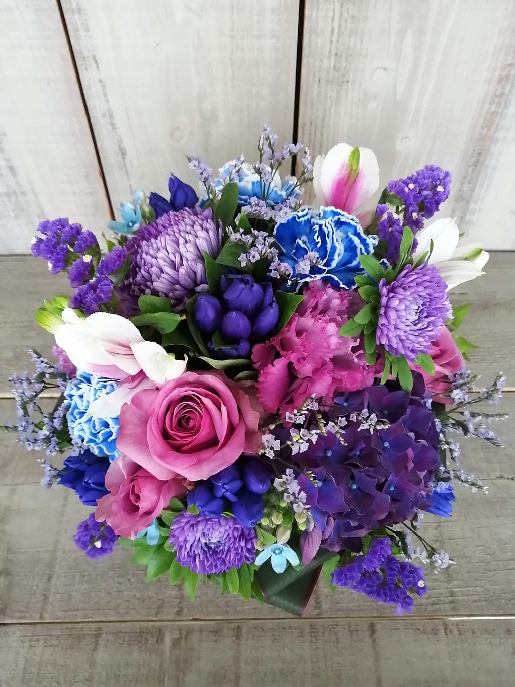 青、紫系のアレンジメント