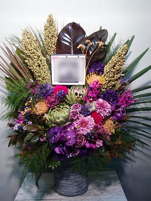 アレンジメント 個性的に