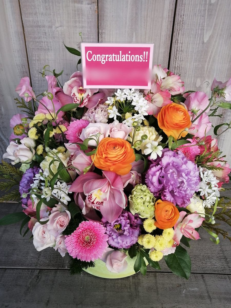 渋谷区のアパレルショップにお届けした開店御祝い