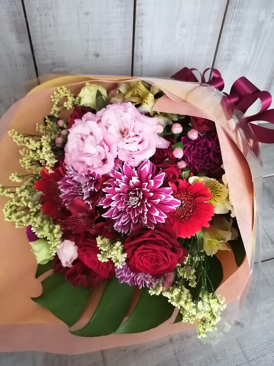 退職祝いの花束。男性向けに。