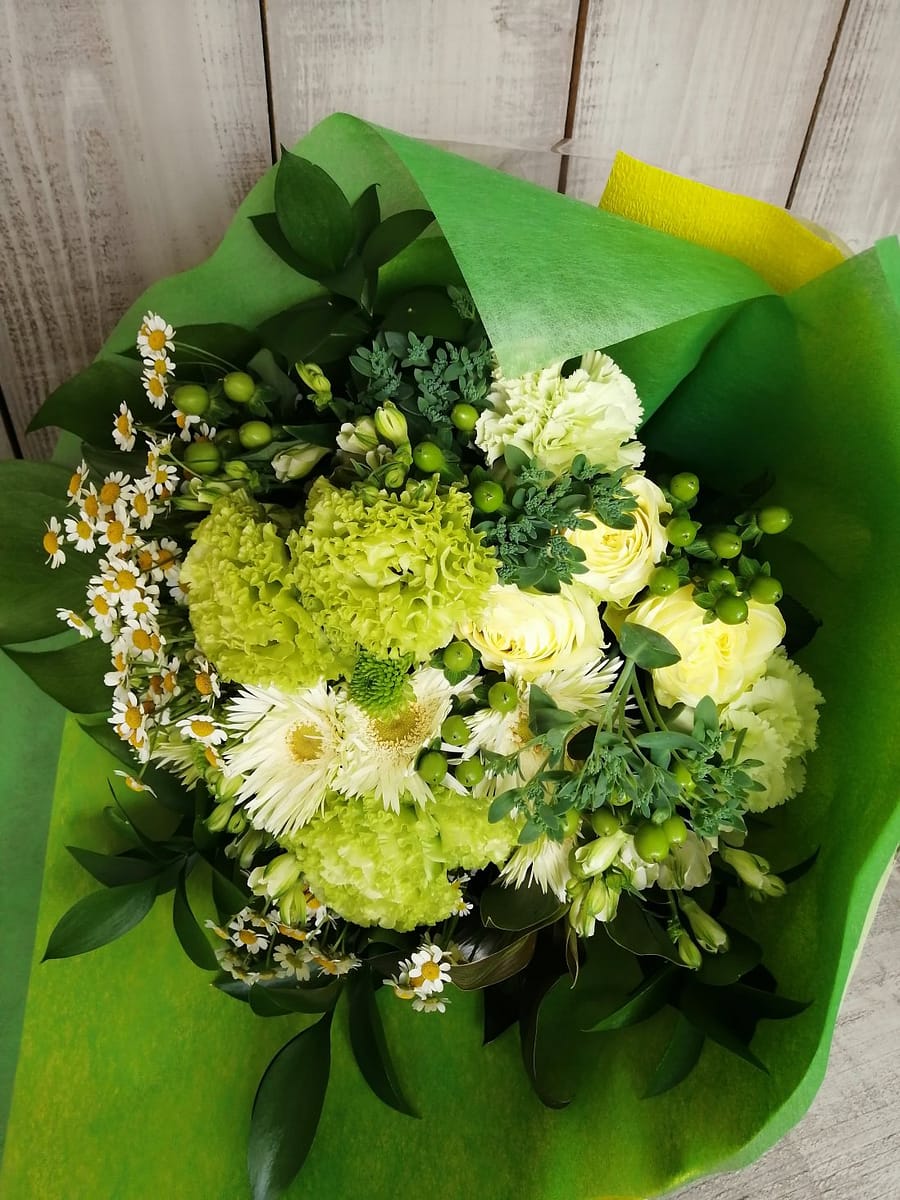 緑系の花束