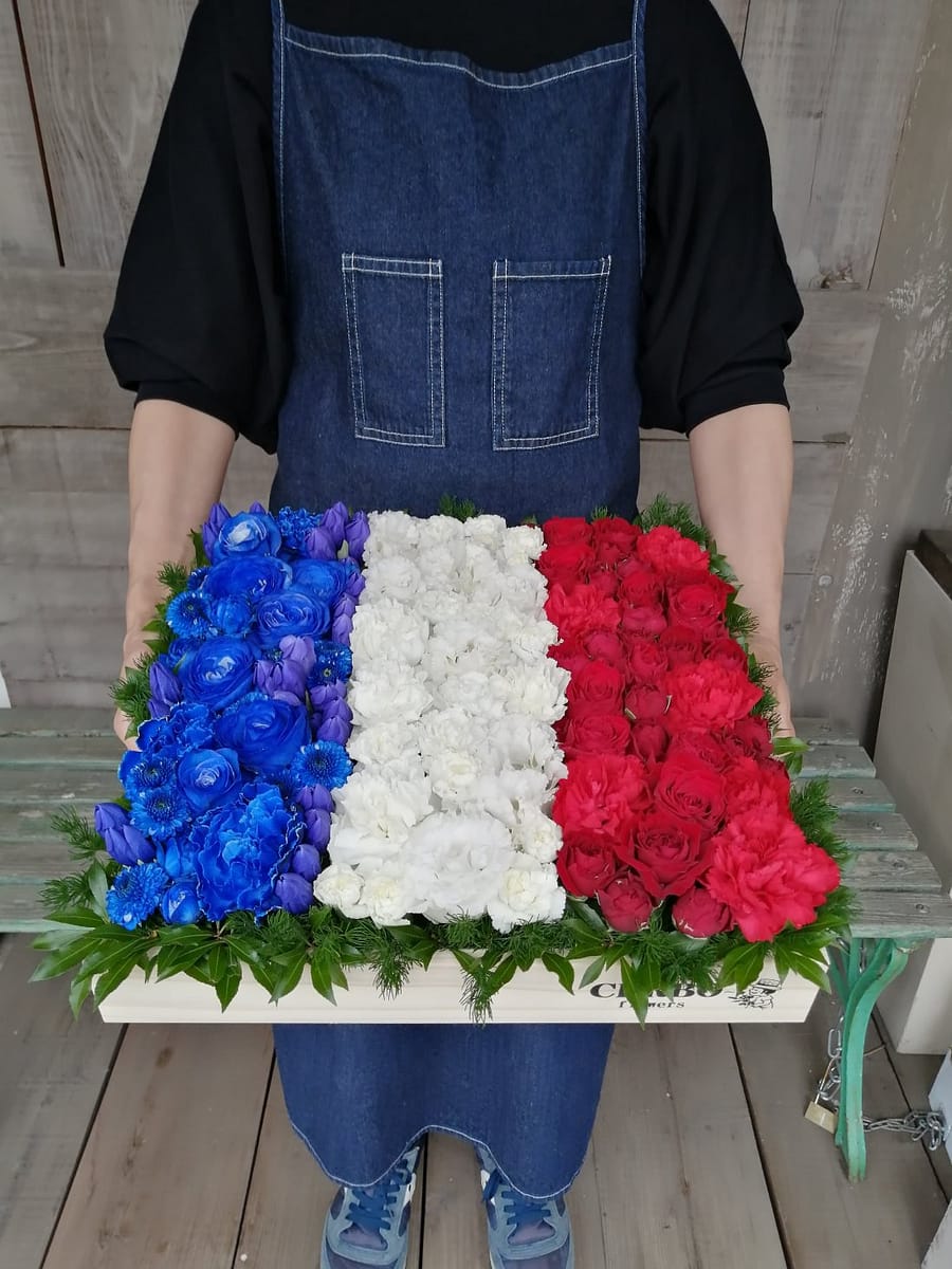 フレンチレストラン開店御祝いアレンジメント