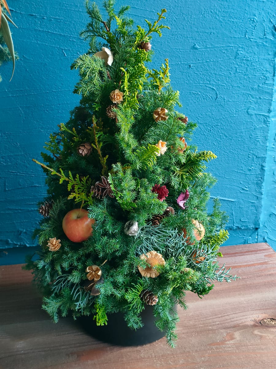 クリスマスツリーアレンジ